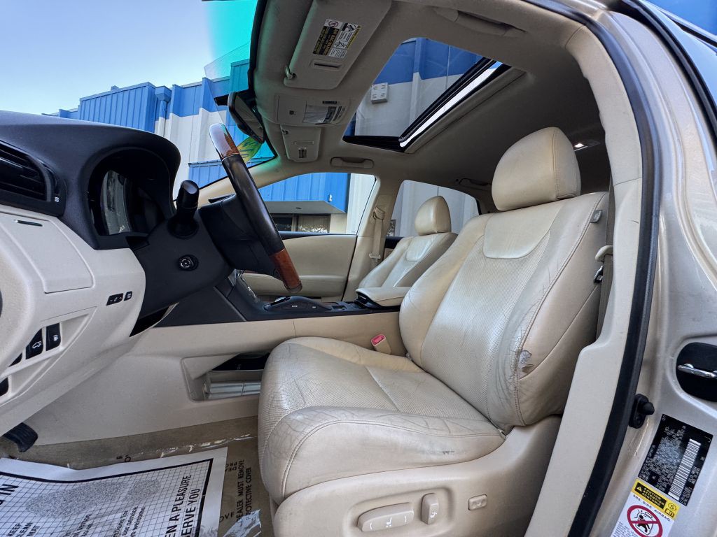 2012 Lexus RX 450h Image 28