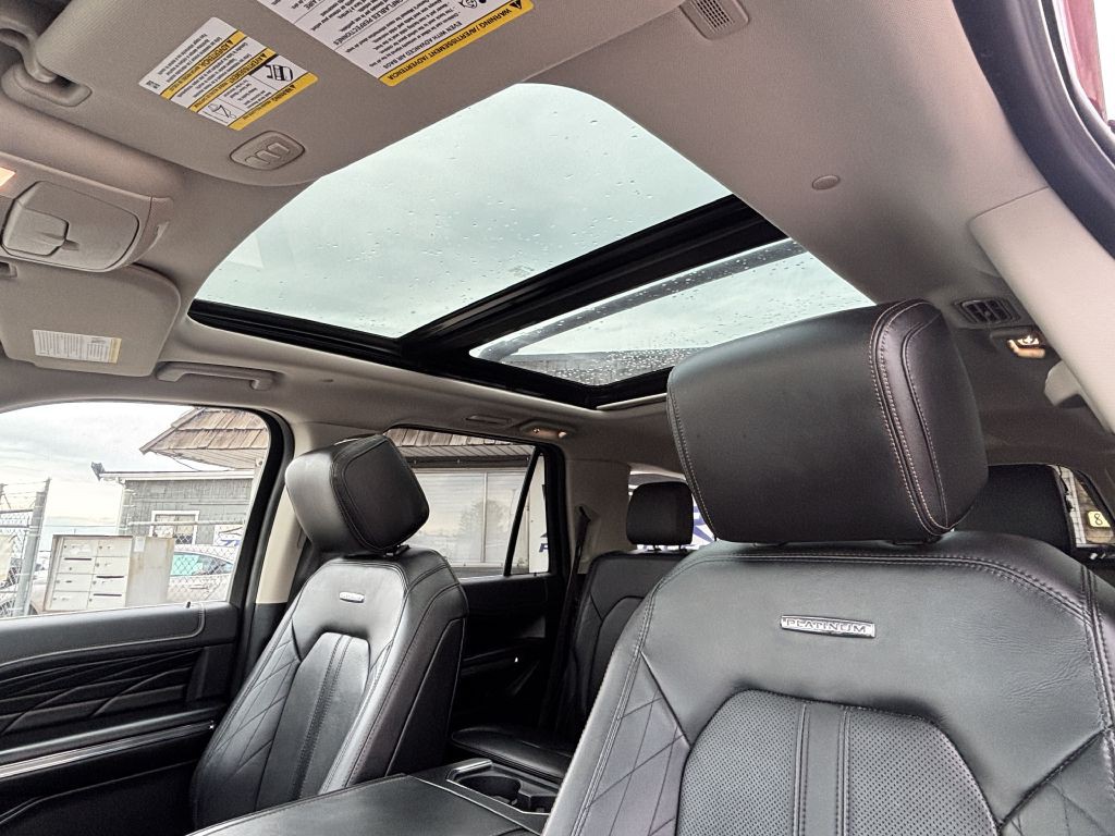 2018 Ford Expedition Image 16