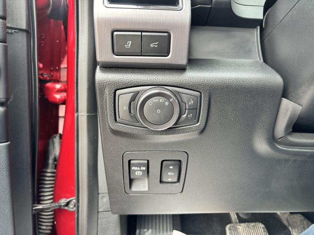 2018 Ford Expedition Image 32