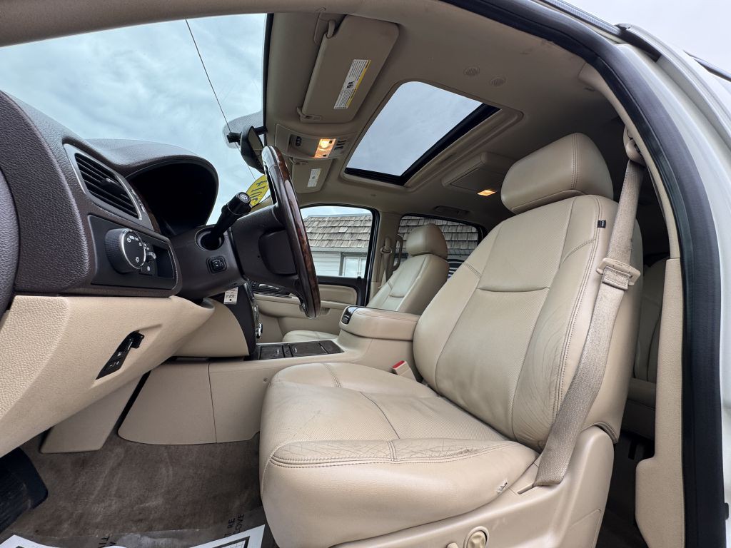 2014 GMC Yukon Image 30