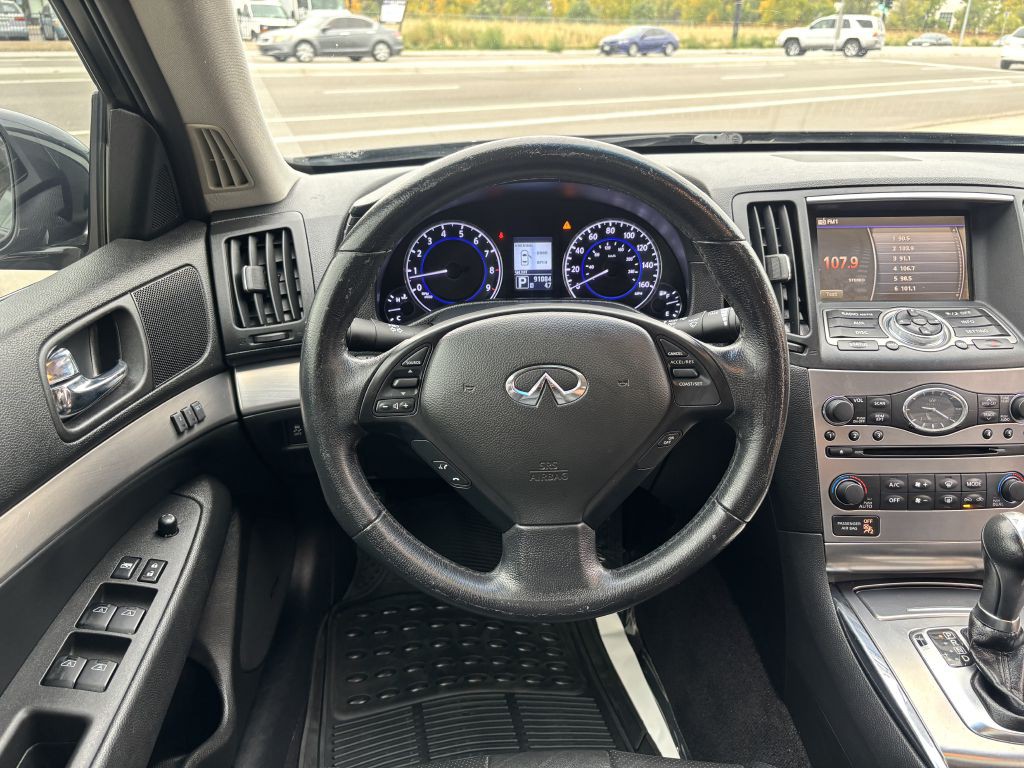 2013 INFINITI G37 Image 22