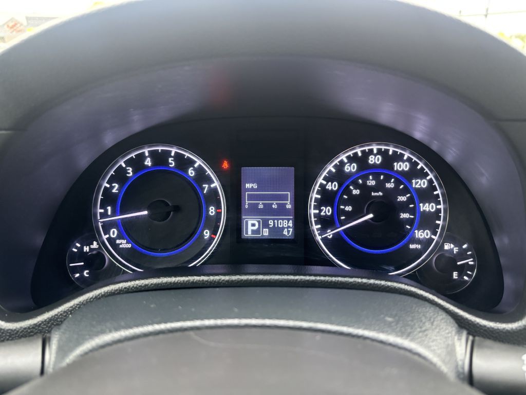 2013 INFINITI G37 Image 24