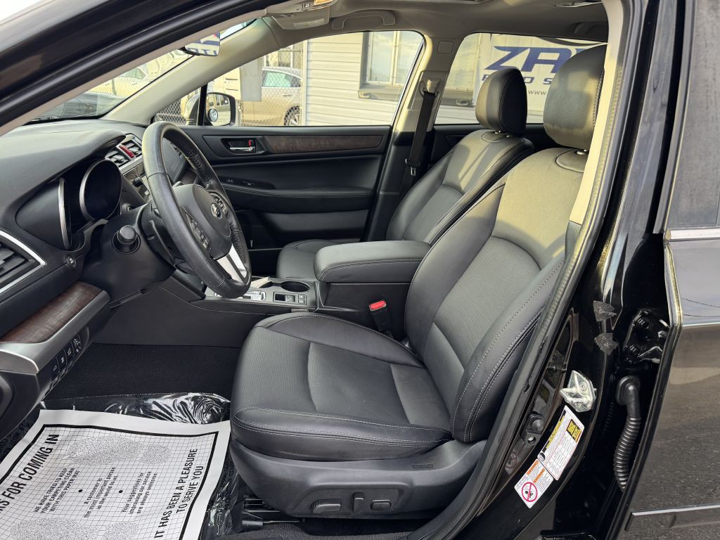 2017 Subaru Outback Image 12