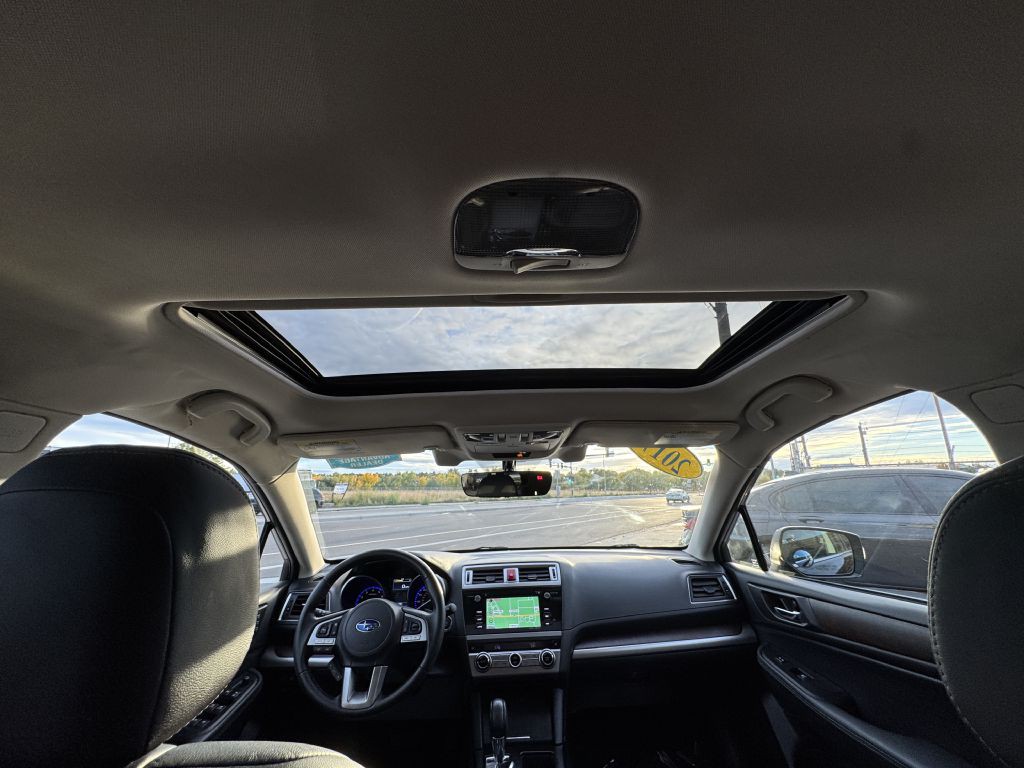 2017 Subaru Outback Image 26