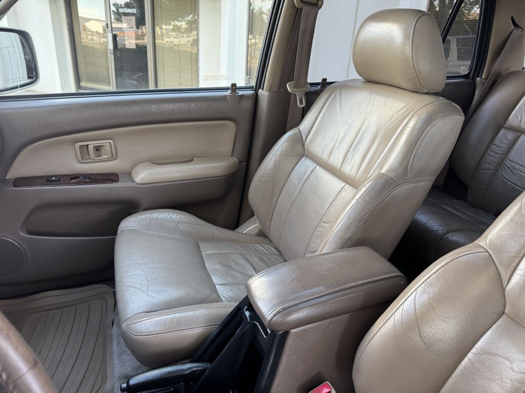 2001 Toyota 4Runner Image 13