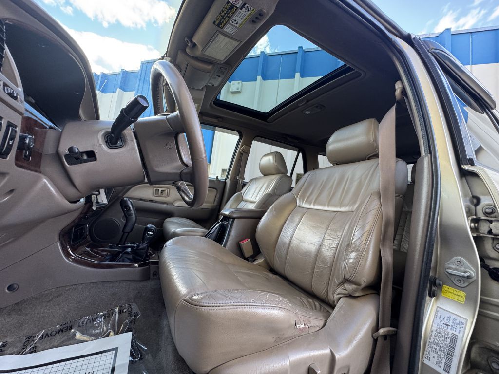 2001 Toyota 4Runner Image 25