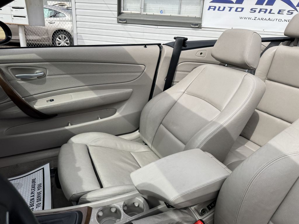 2009 BMW 1 Series Image 17