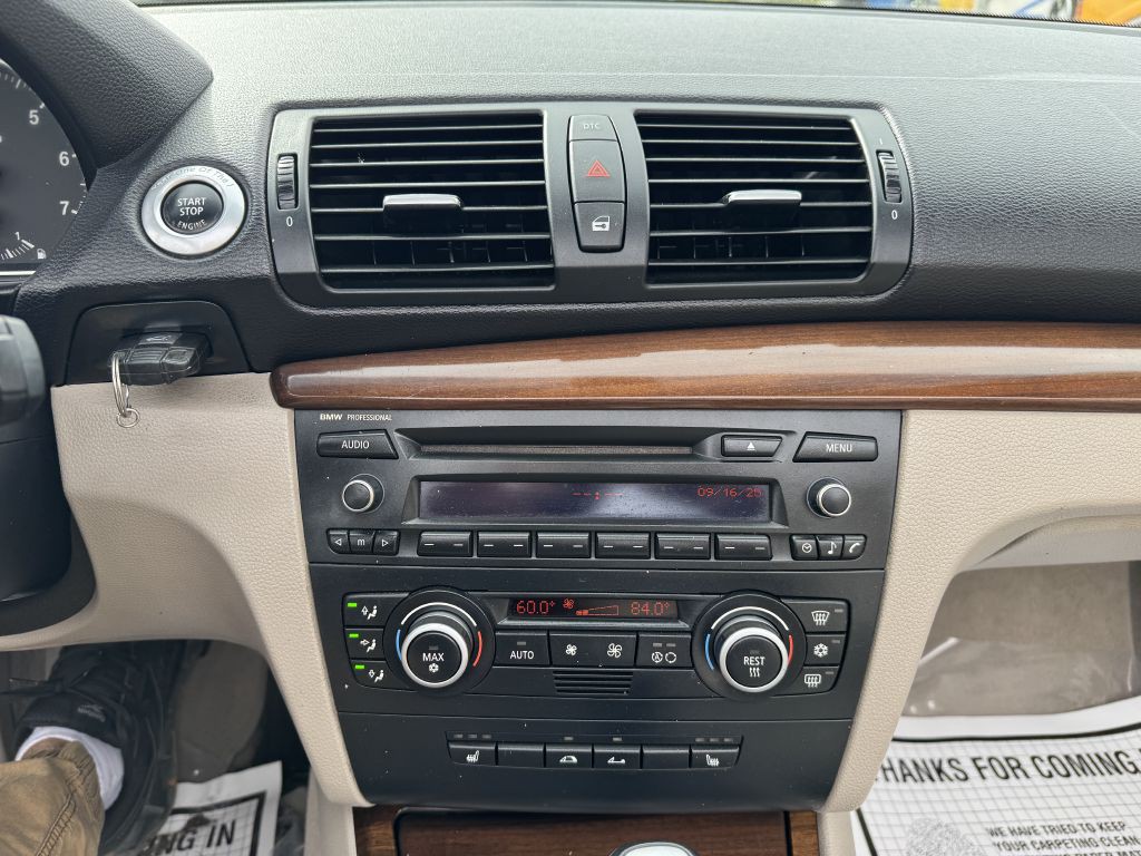 2009 BMW 1 Series Image 22