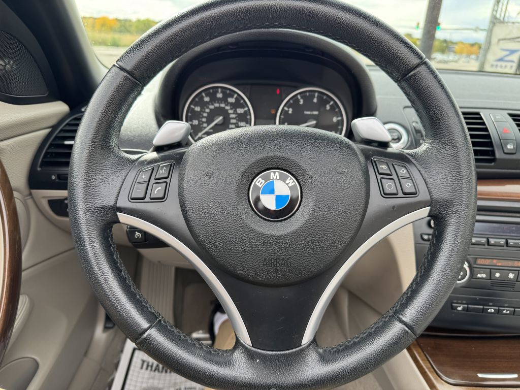 2009 BMW 1 Series Image 24