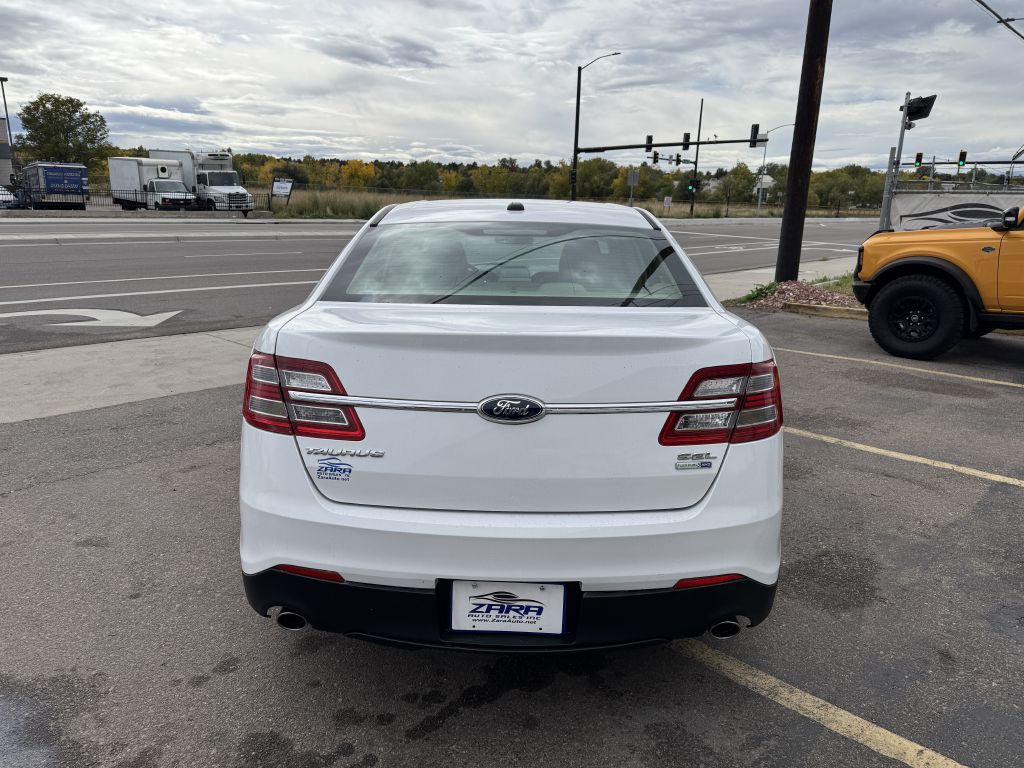 2013 Ford Taurus Image 6