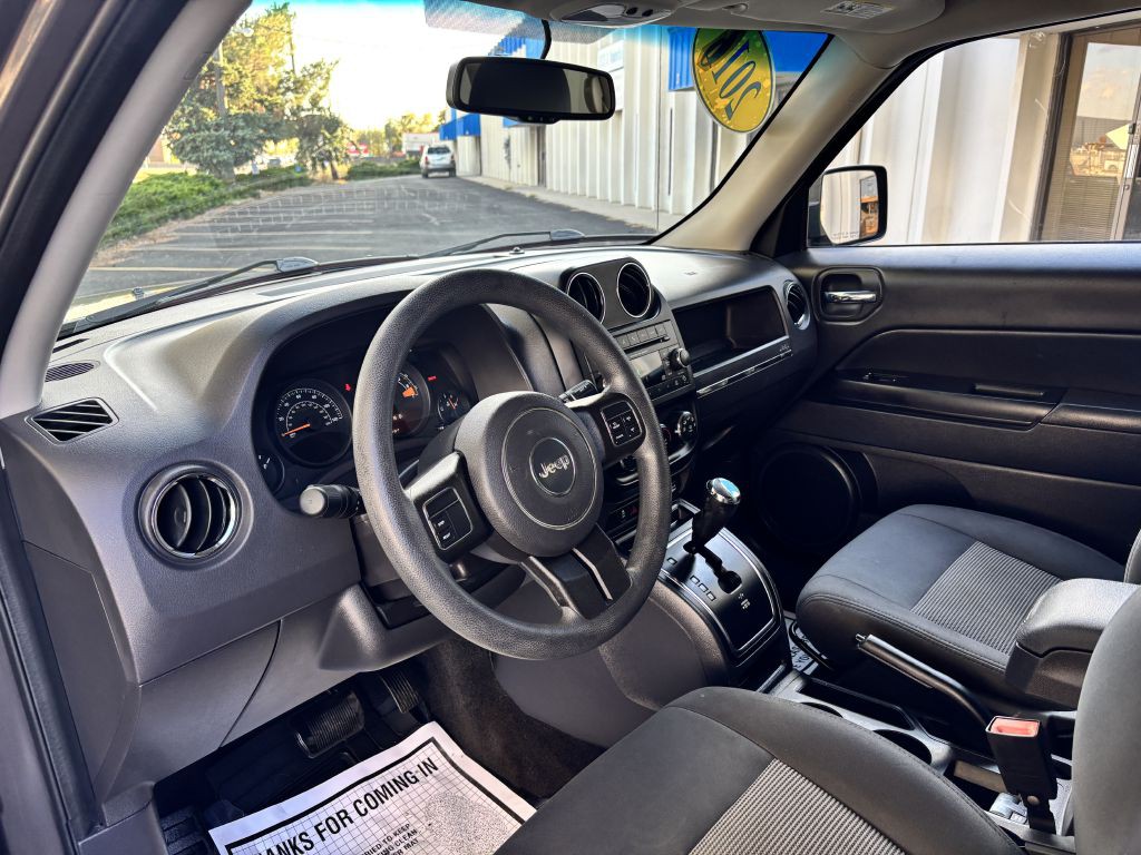 2016 Jeep Patriot Image 10
