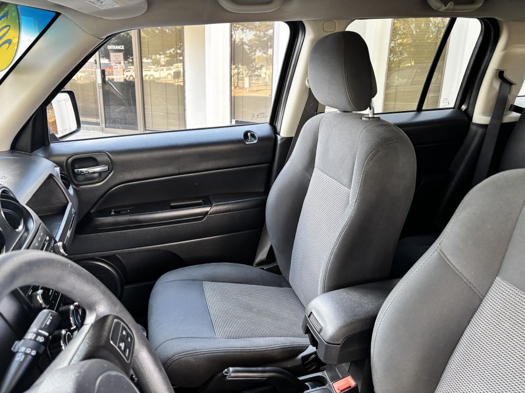 2016 Jeep Patriot Image 13