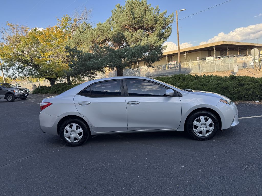 2014 Toyota Corolla Image 8