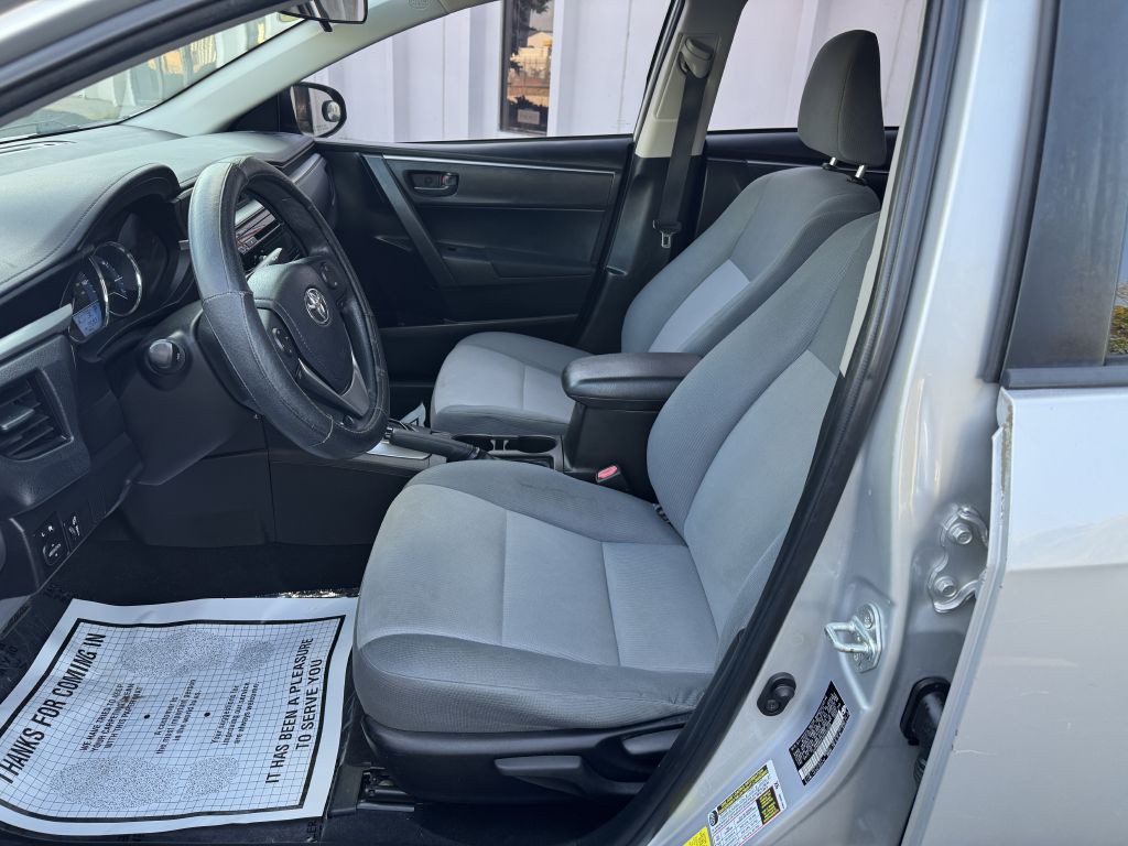 2014 Toyota Corolla Image 11