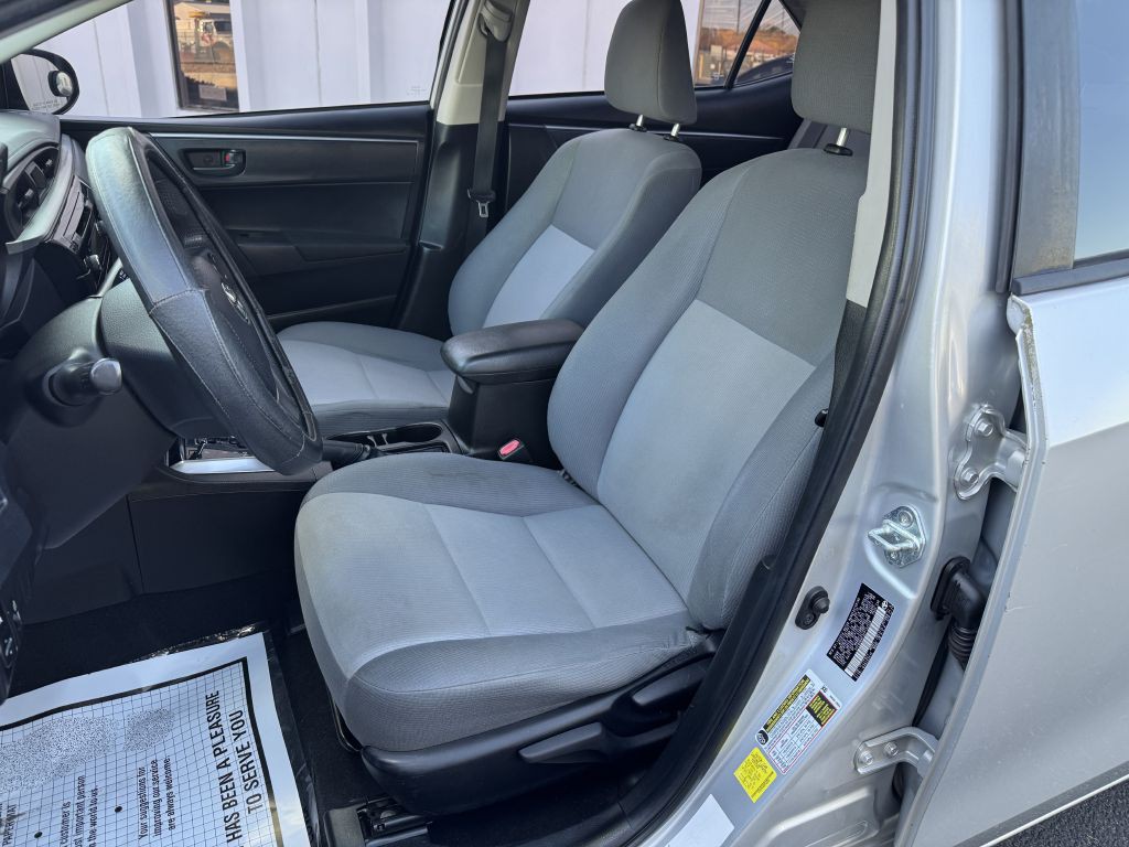 2014 Toyota Corolla Image 12