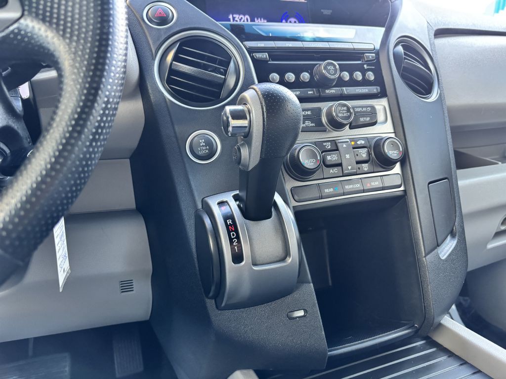 2014 Honda Pilot Image 23
