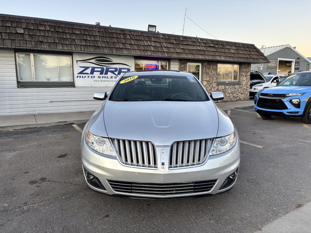 2010 Lincoln MKS Image 2