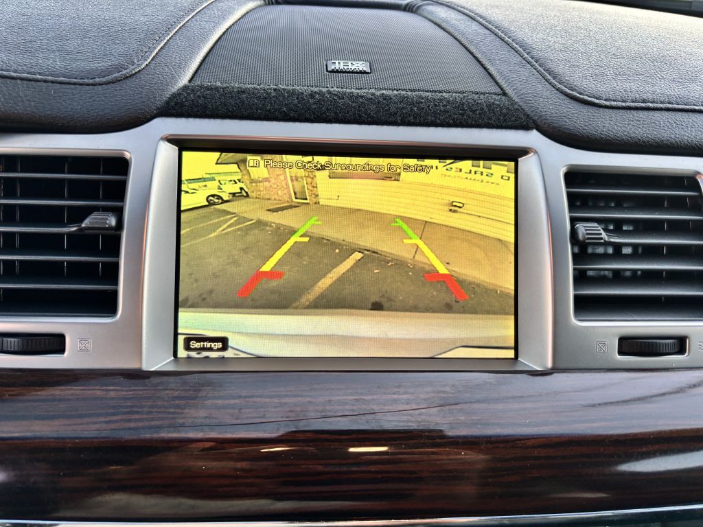 2010 Lincoln MKS Image 26