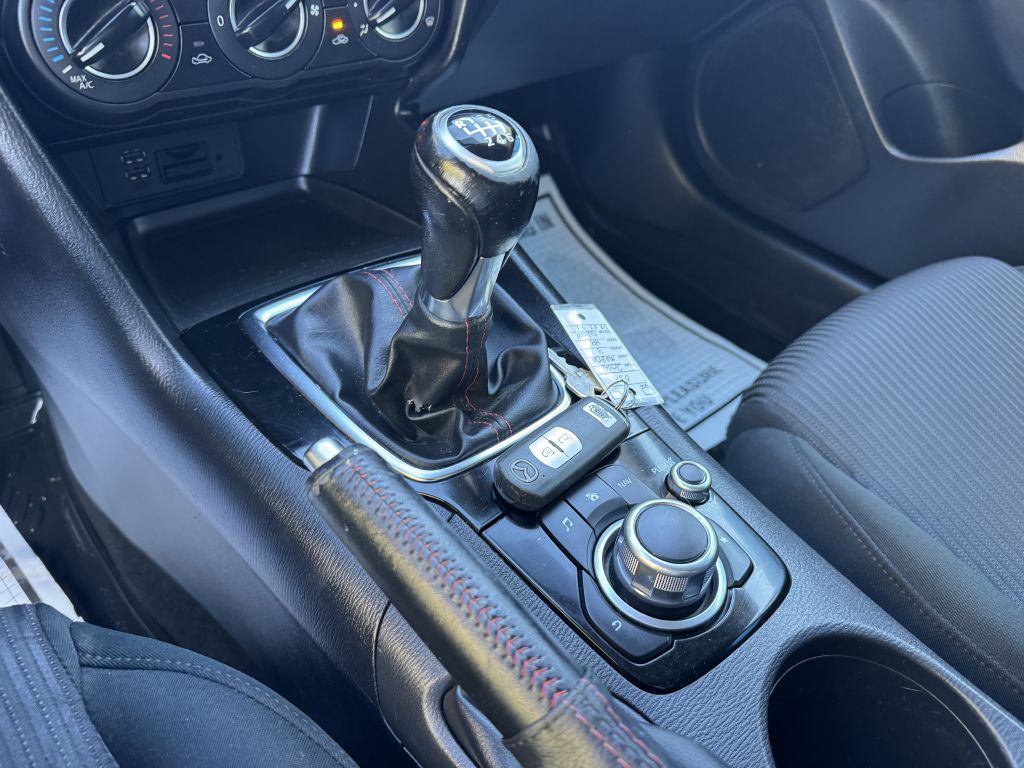 2015 Mazda Mazda3 Image 22