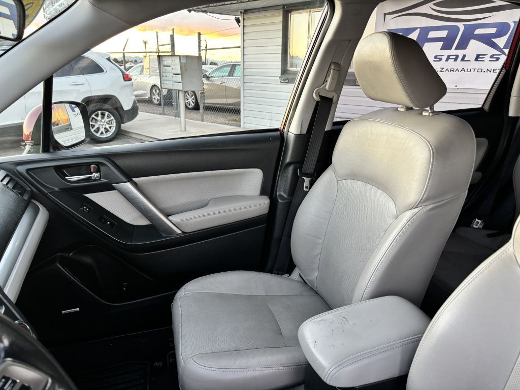 2014 Subaru Forester Image 15