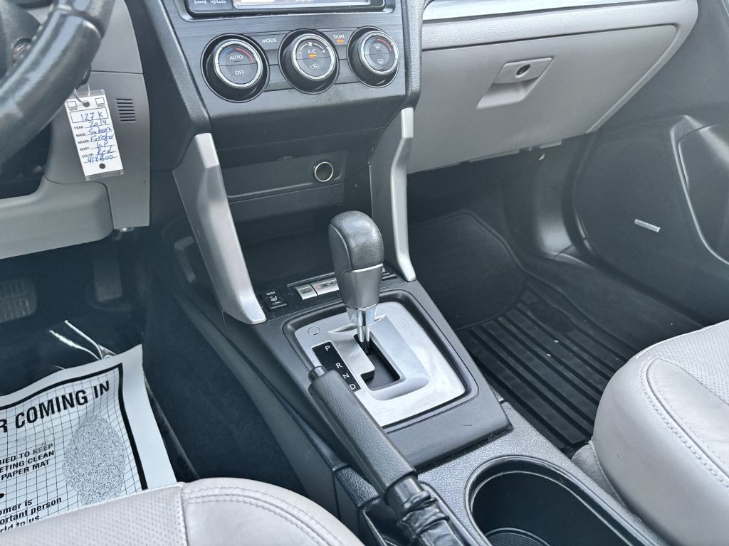 2014 Subaru Forester Image 21