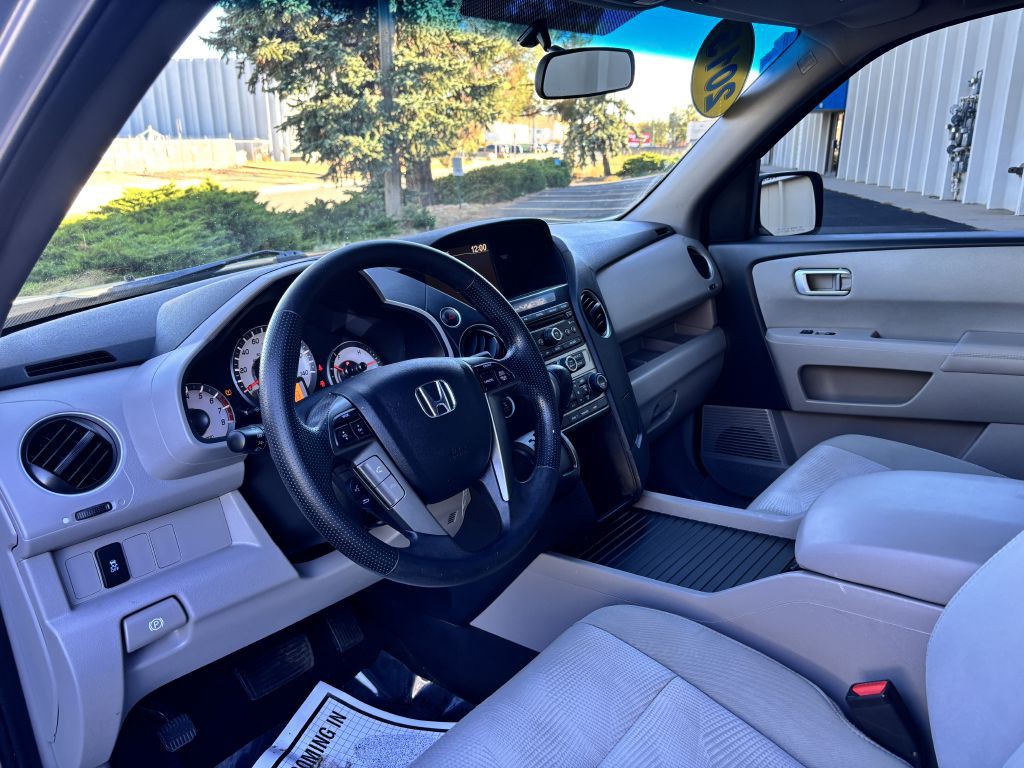 2015 Honda Pilot Image 12