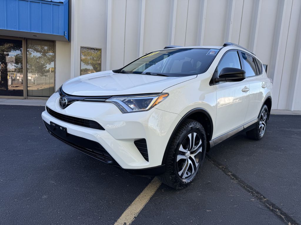 2017 Toyota Rav4 Image 3