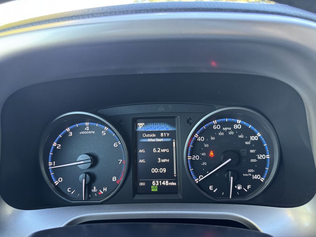 2017 Toyota Rav4 Image 21