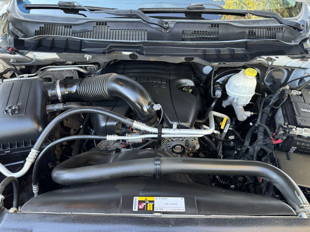 2014 RAM 1500 Image 28
