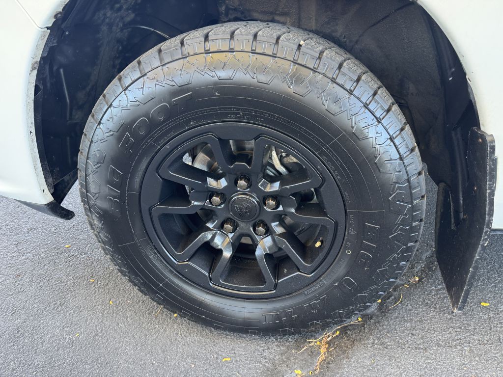 2014 RAM 1500 Image 30