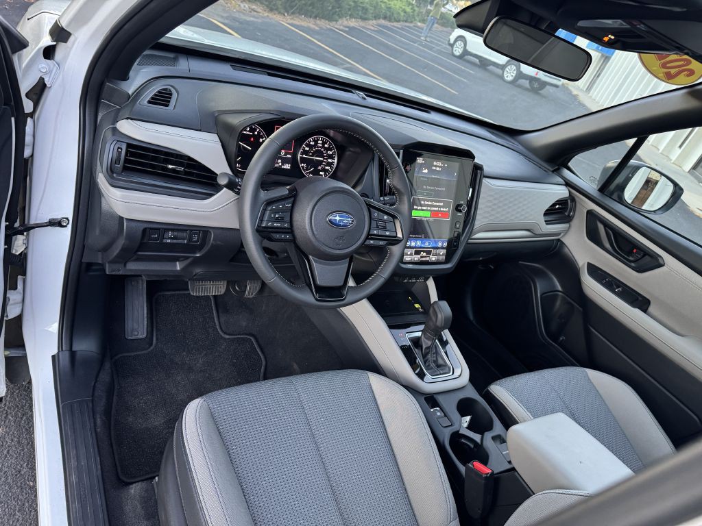 2025 Subaru Forester Image 14