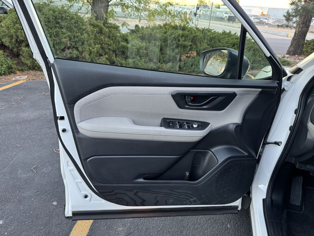 2025 Subaru Forester Image 15