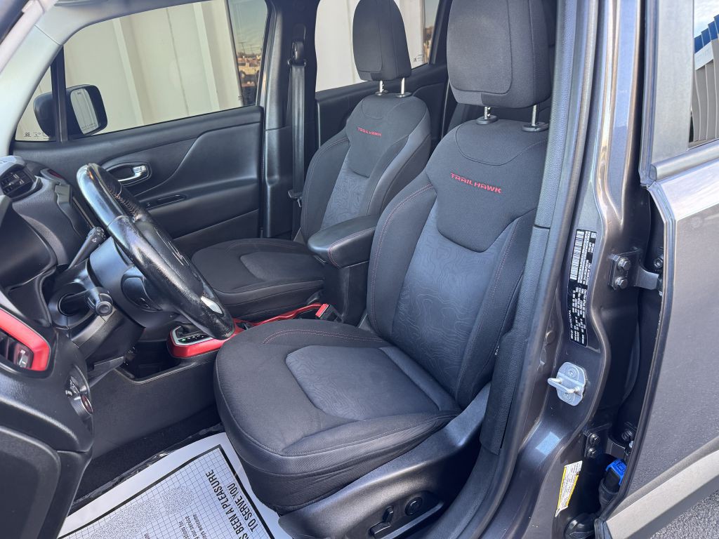 2018 Jeep Renegade Image 12