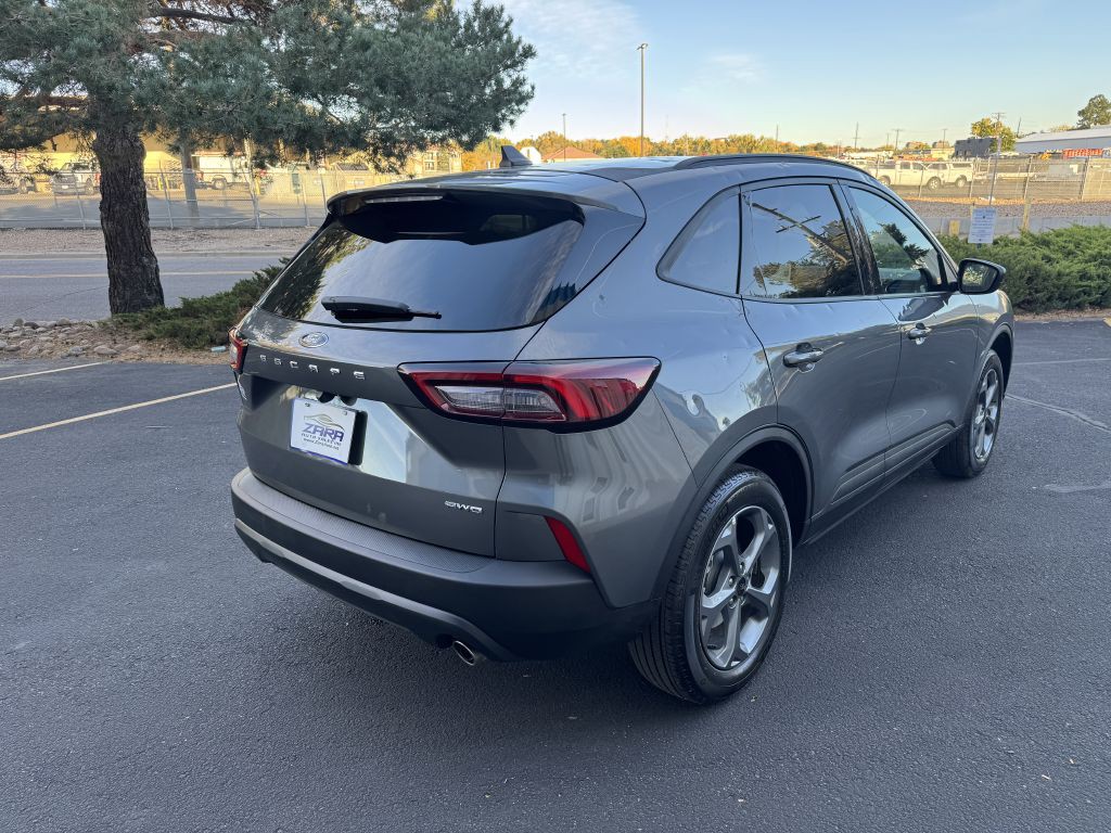 2025 Ford Escape Image 7