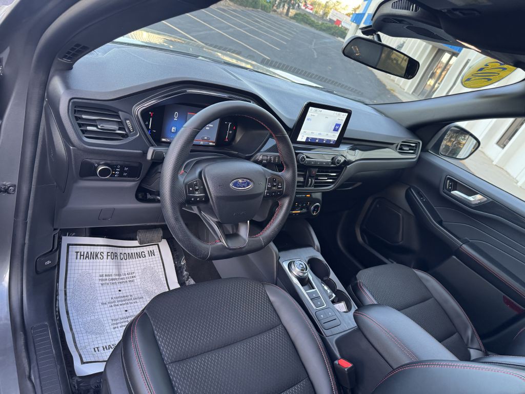 2025 Ford Escape Image 14