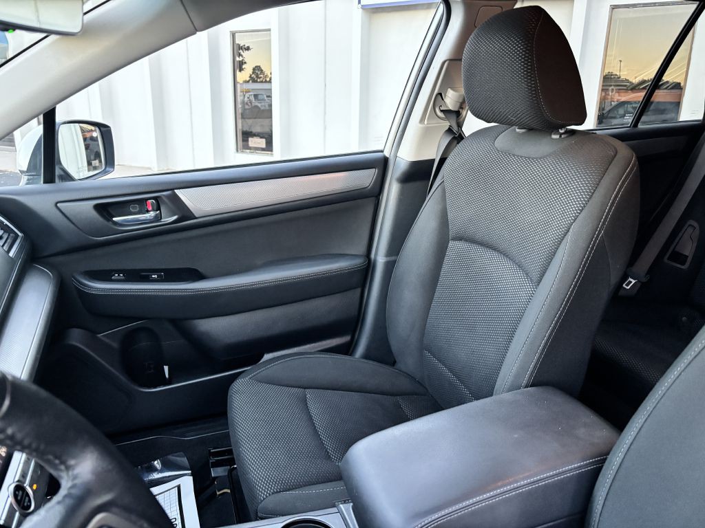 2017 Subaru Outback Image 14