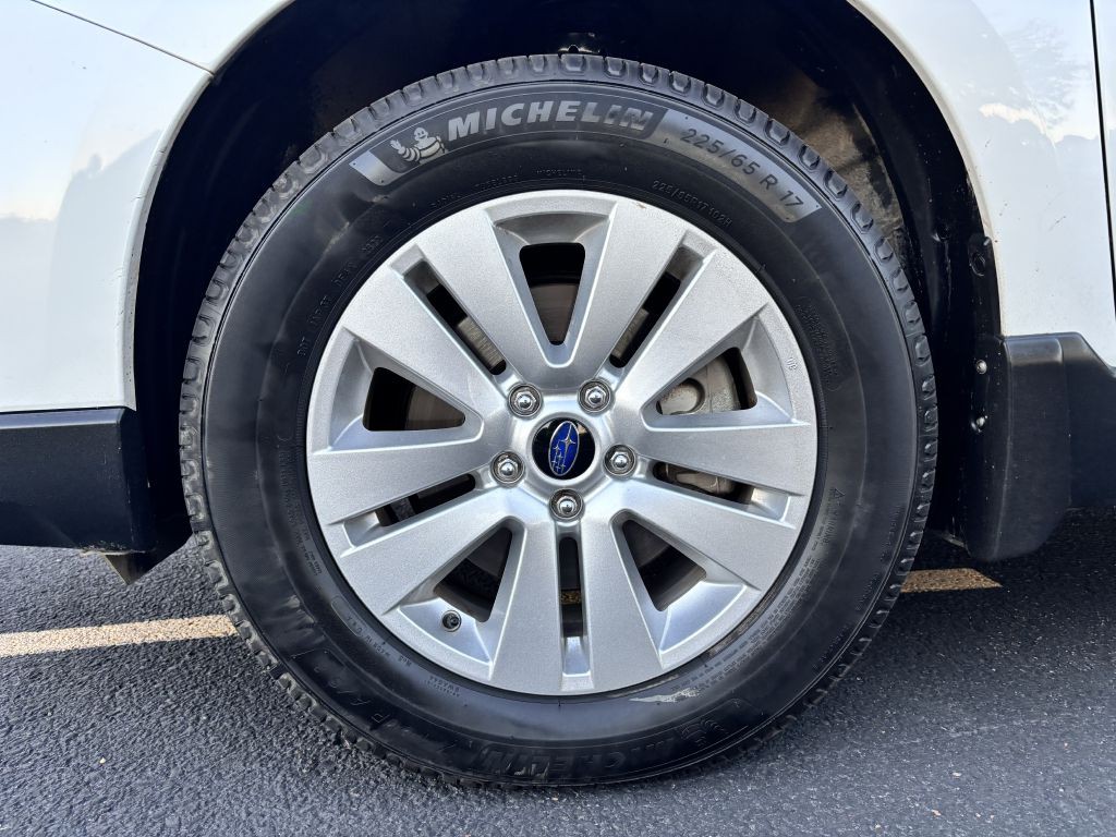 2017 Subaru Outback Image 29