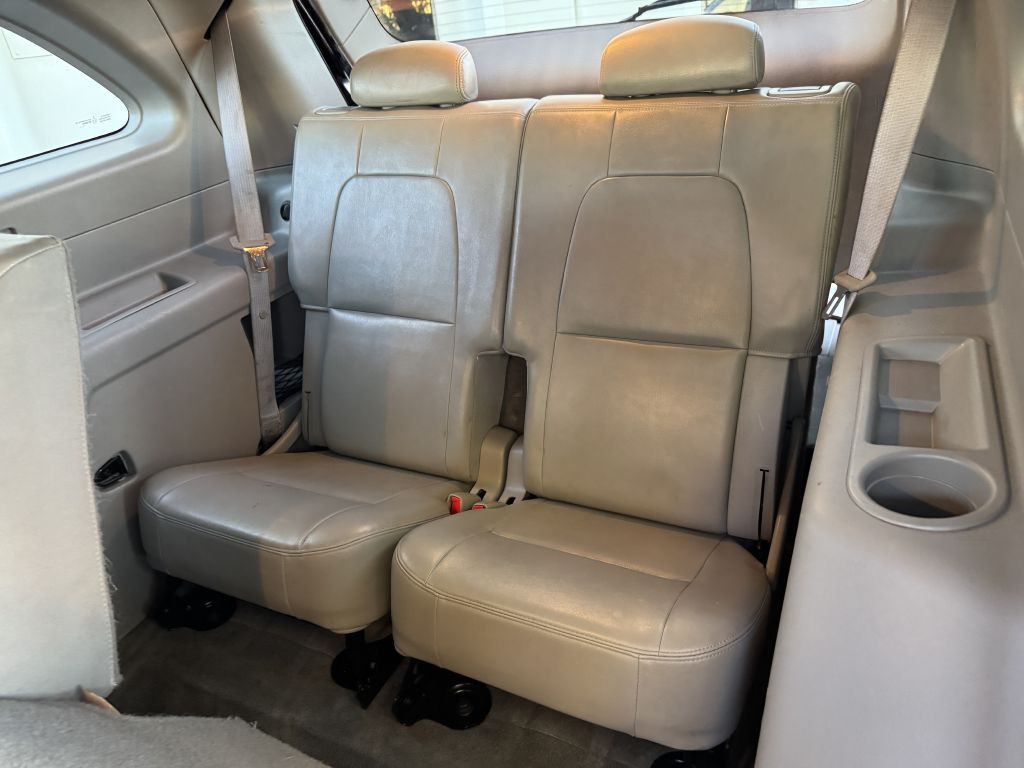 2008 Suzuki XL7 Image 15