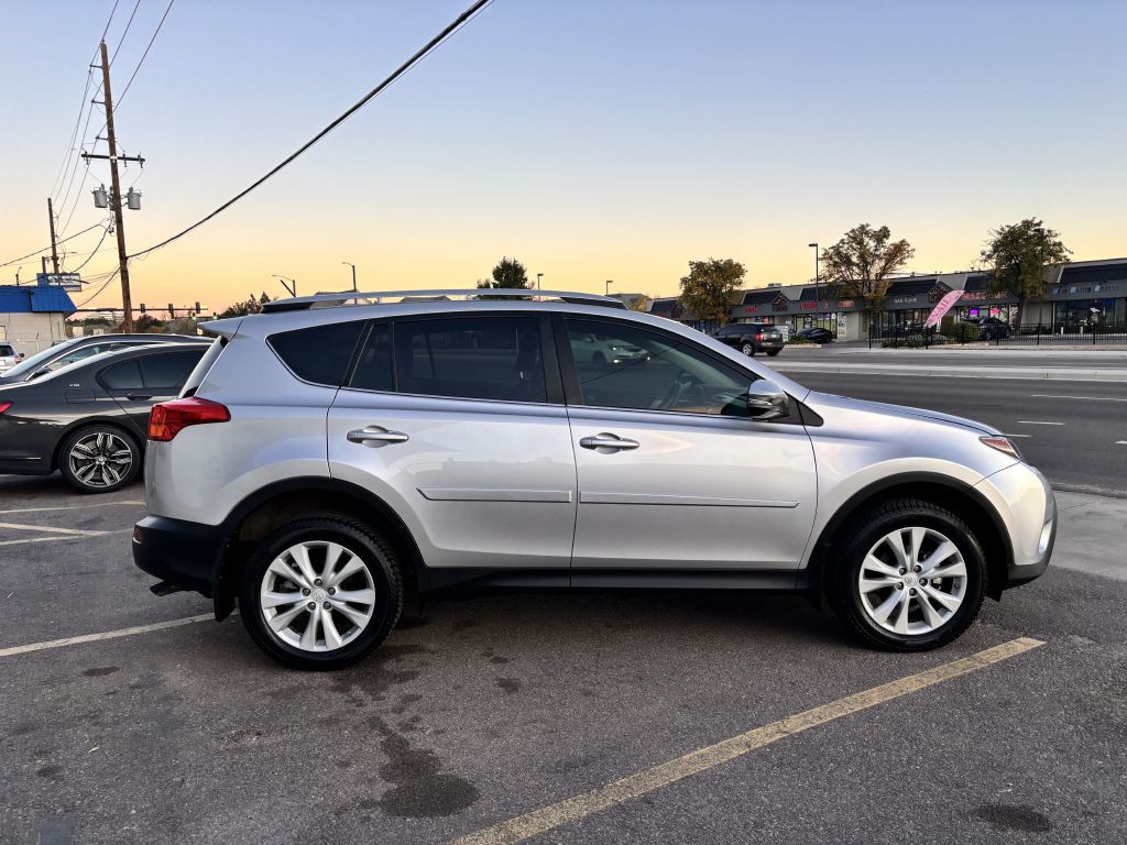 2013 Toyota Rav4 Image 8