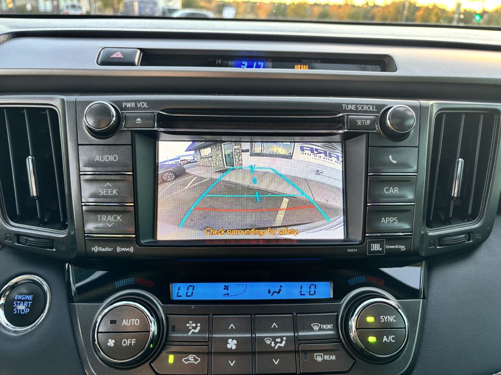 2013 Toyota Rav4 Image 24