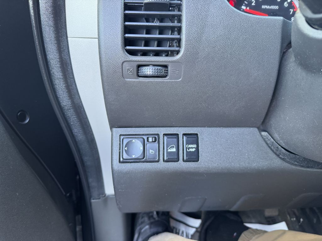 2016 Nissan Frontier Image 23