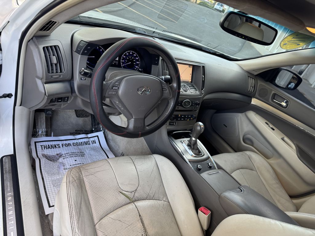 2013 INFINITI G37 Image 14