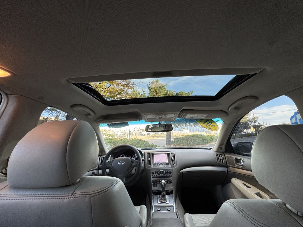 2013 INFINITI G37 Image 23