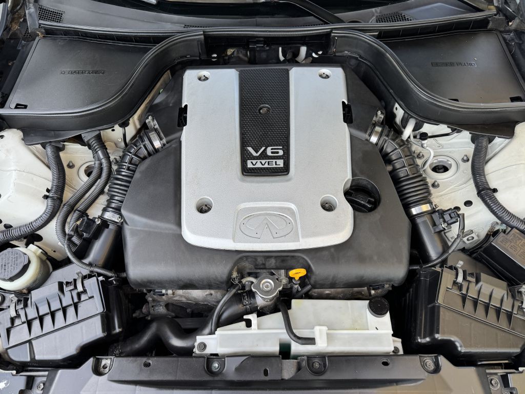 2013 INFINITI G37 Image 28