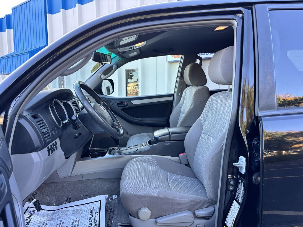 2008 Toyota 4Runner Image 11