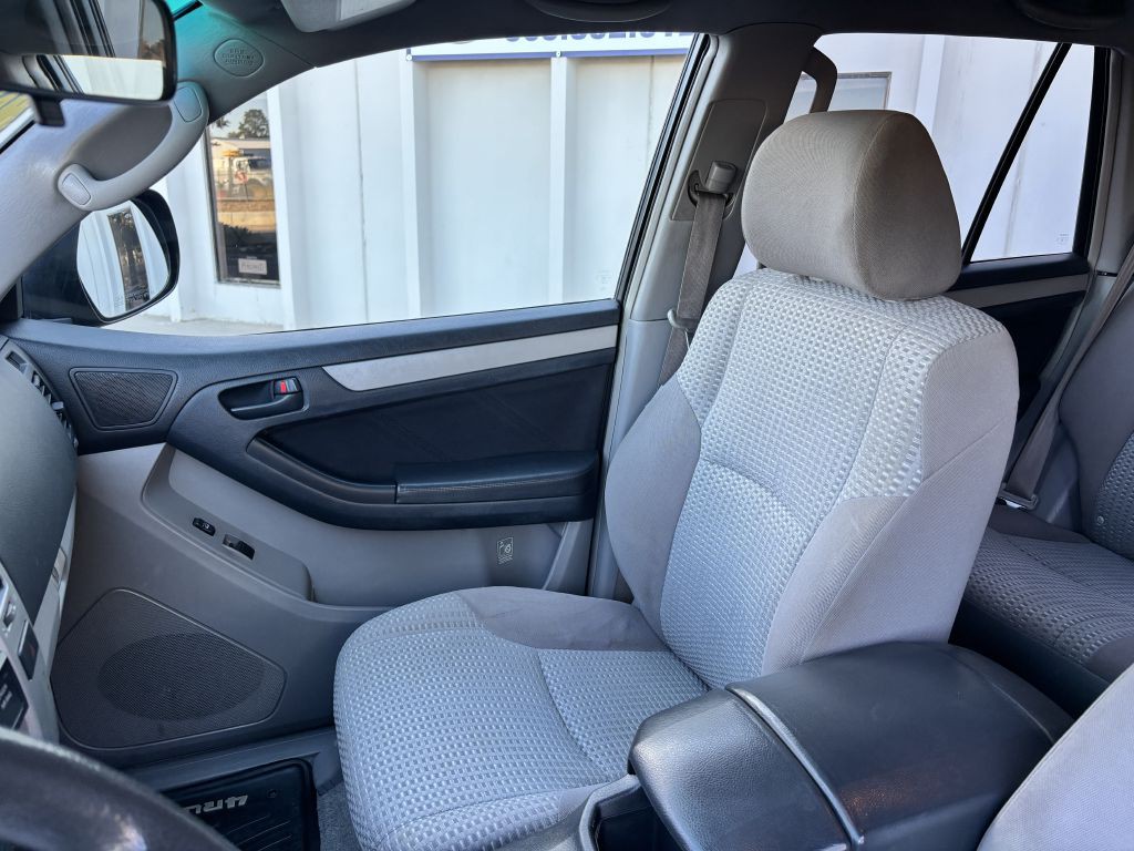 2008 Toyota 4Runner Image 13