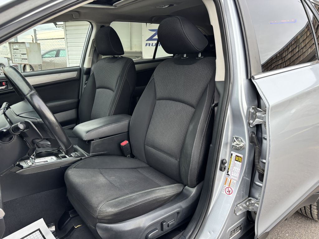 2015 Subaru Outback Image 14