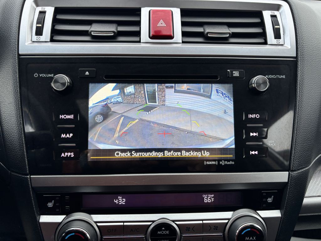 2015 Subaru Outback Image 26