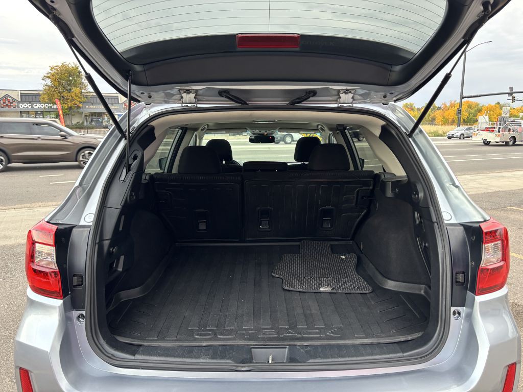 2015 Subaru Outback Image 29