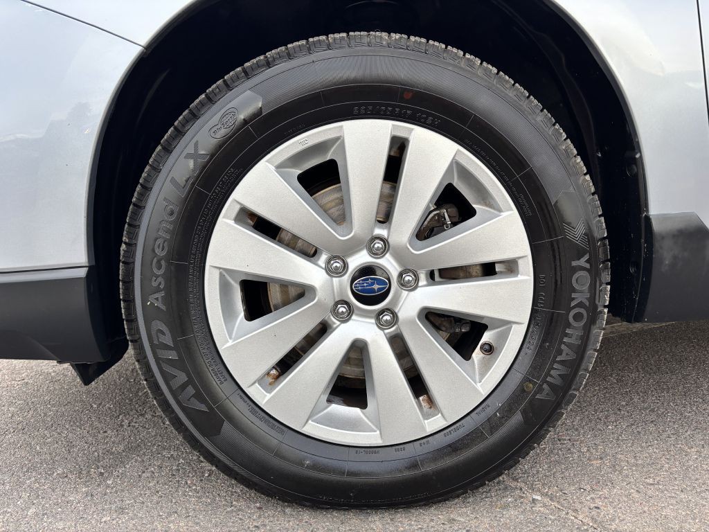 2015 Subaru Outback Image 30